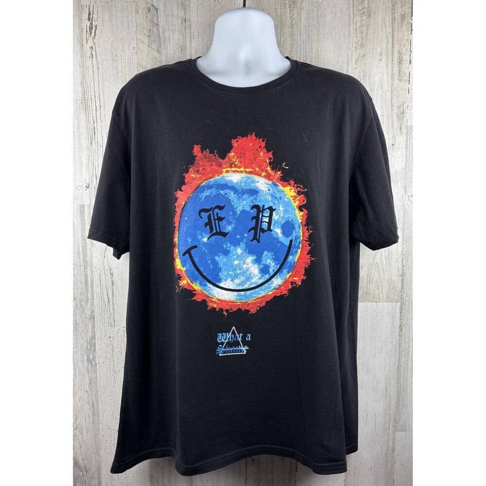 Eleven Paris Life’s A Joke What A Shame World On Fire T-Shirt XL (23”x30”)
